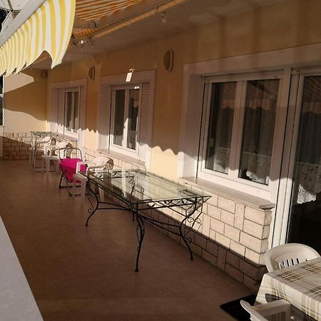 Apartments Bujan Crikvenica Exterior photo
